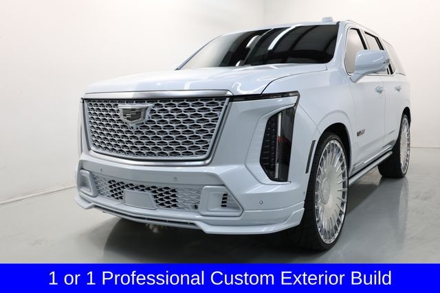 Cadillac Escalade Vehicle Full-screen Gallery Image 13