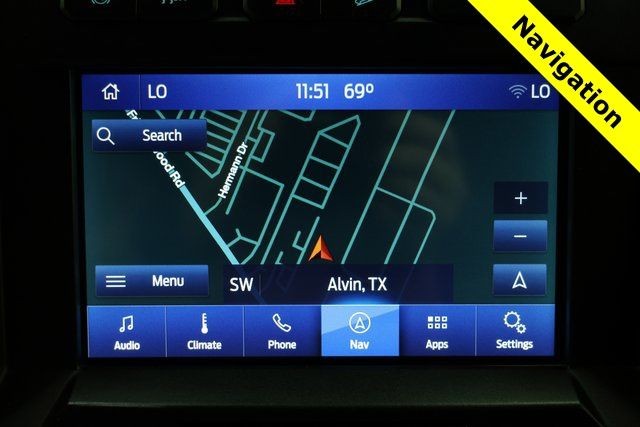 Ford Super Duty F-250 SRW Vehicle Full-screen Gallery Image 21