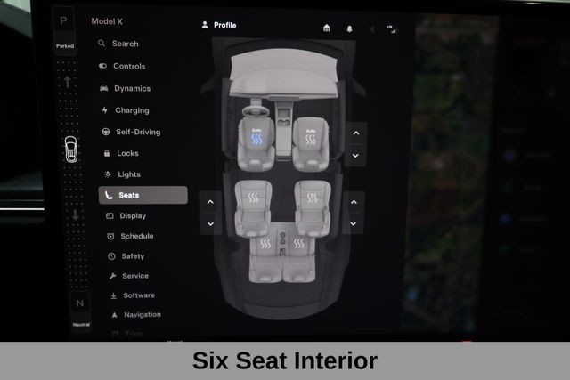 Tesla Model X Vehicle Full-screen Gallery Image 18
