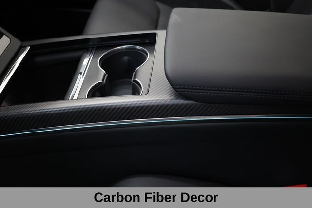 Tesla Model S Vehicle Full-screen Gallery Image 14