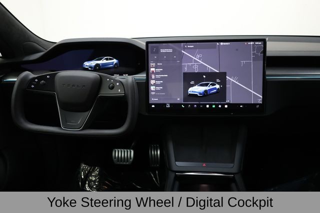 Tesla Model S Vehicle Full-screen Gallery Image 20