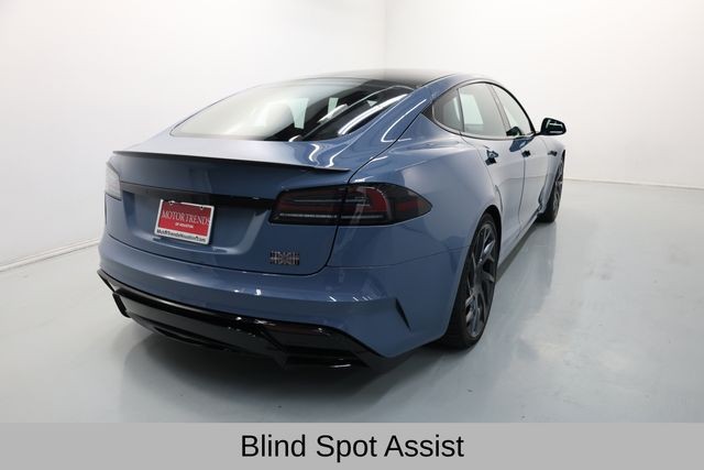 Tesla Model S Vehicle Full-screen Gallery Image 22