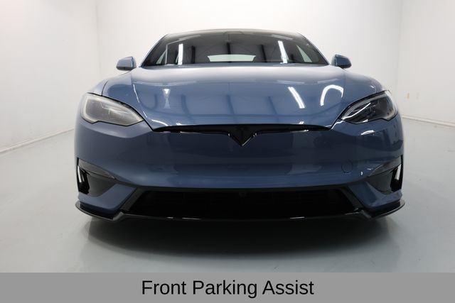 Tesla Model S Vehicle Full-screen Gallery Image 24