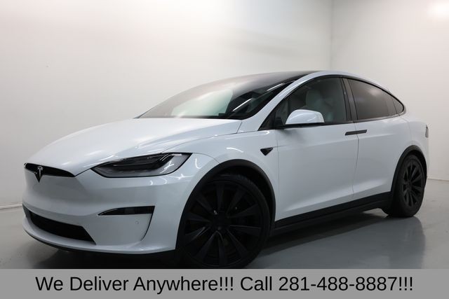 Tesla Model X Vehicle Full-screen Gallery Image 03