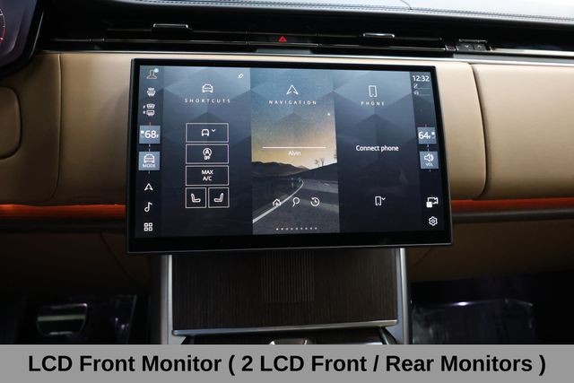 Land Rover Range Rover Vehicle Full-screen Gallery Image 15