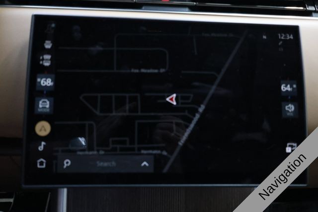 Land Rover Range Rover Vehicle Full-screen Gallery Image 21
