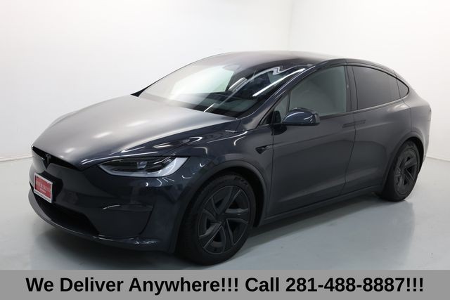 Tesla Model X Vehicle Full-screen Gallery Image 03