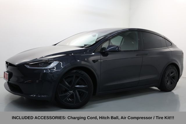 Tesla Model X Vehicle Full-screen Gallery Image 14