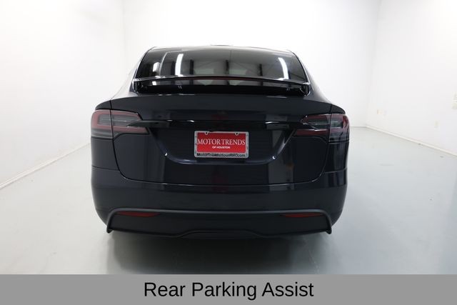 Tesla Model X Vehicle Full-screen Gallery Image 25