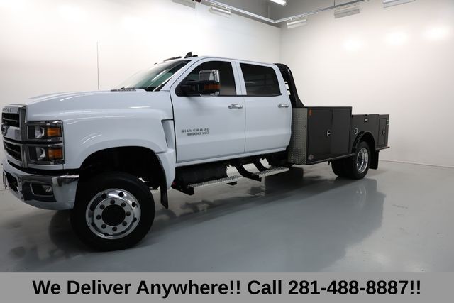 Chevrolet Silverado MD Vehicle Full-screen Gallery Image 03
