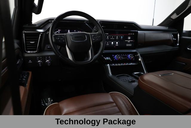 GMC Sierra 3500HD Vehicle Full-screen Gallery Image 11