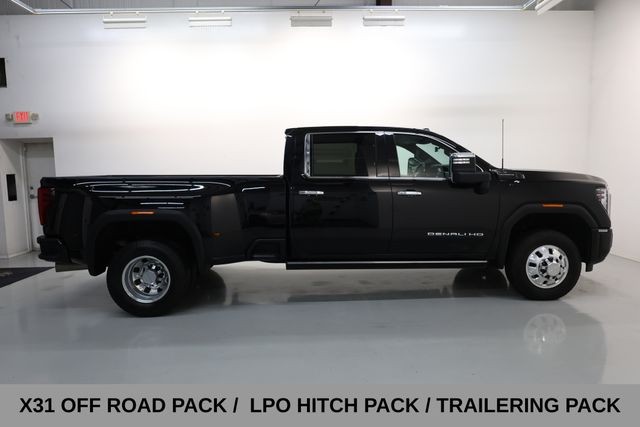 GMC Sierra 3500HD Vehicle Full-screen Gallery Image 13