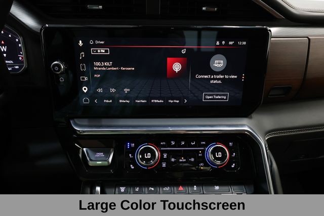 GMC Sierra 3500HD Vehicle Full-screen Gallery Image 18