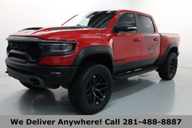 Ram 1500 Vehicle Full-screen Gallery Image 03