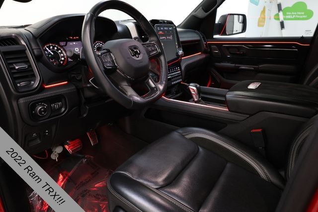 Ram 1500 Vehicle Full-screen Gallery Image 11