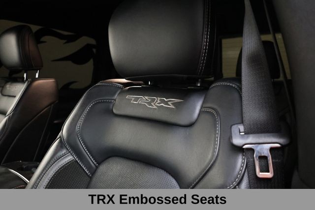 Ram 1500 Vehicle Full-screen Gallery Image 21