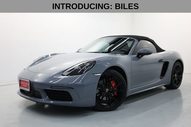 Porsche 718 Boxster Vehicle Full-screen Gallery Image 02