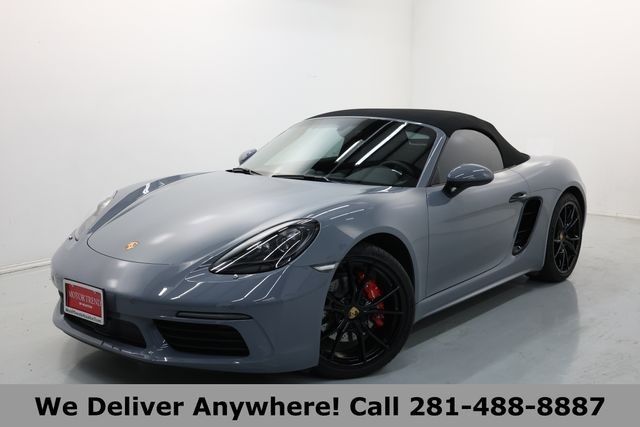 Porsche 718 Boxster Vehicle Full-screen Gallery Image 03