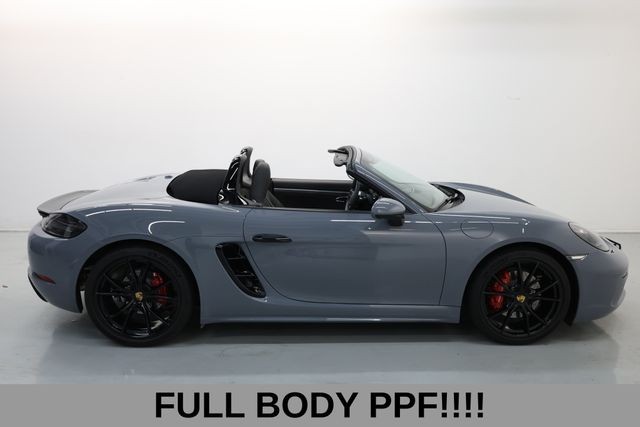 Porsche 718 Boxster Vehicle Full-screen Gallery Image 05