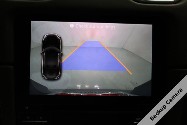 Porsche 718 Boxster Vehicle Full-screen Gallery Image 22
