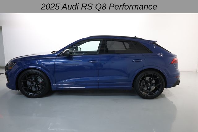 Audi RS Q8 Vehicle Full-screen Gallery Image 04