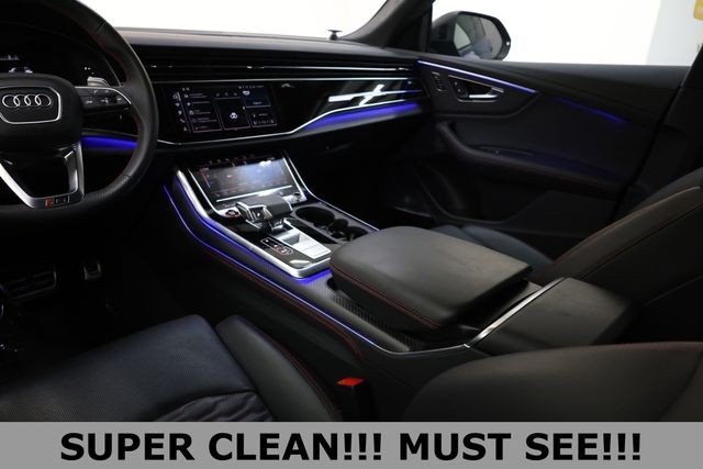 Audi RS Q8 Vehicle Full-screen Gallery Image 18