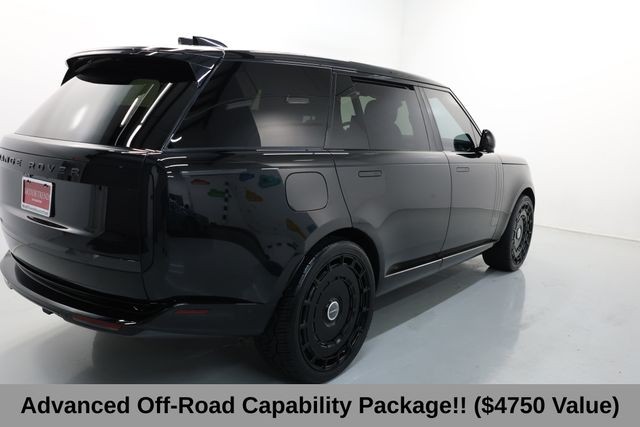 Land Rover Range Rover Vehicle Full-screen Gallery Image 12