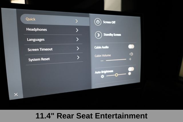 Land Rover Range Rover Vehicle Full-screen Gallery Image 15