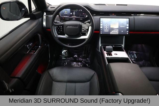 Land Rover Range Rover Vehicle Full-screen Gallery Image 18