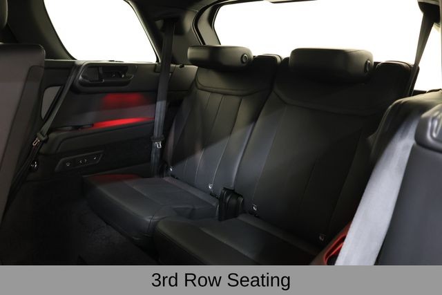 Land Rover Range Rover Vehicle Full-screen Gallery Image 21