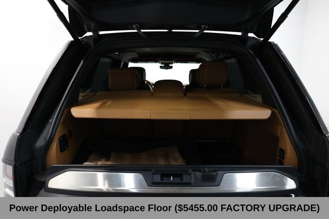 Land Rover Range Rover Vehicle Full-screen Gallery Image 14