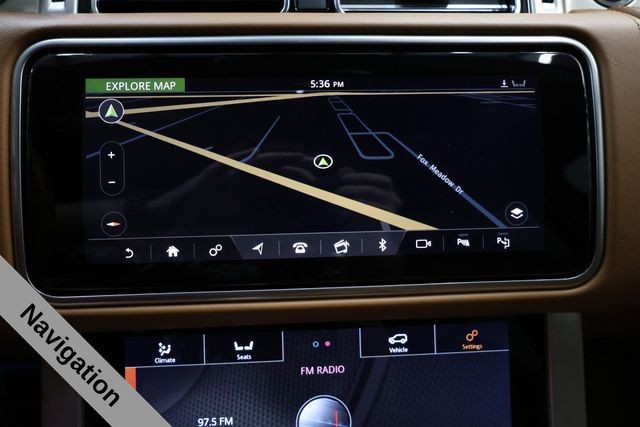 Land Rover Range Rover Vehicle Full-screen Gallery Image 21