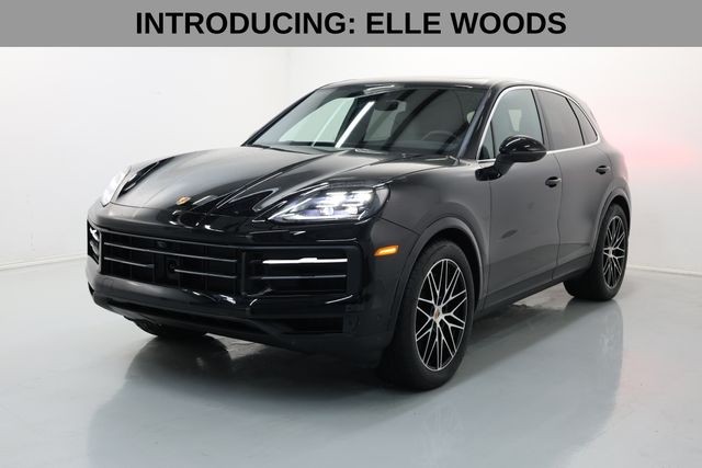 Porsche Cayenne Vehicle Full-screen Gallery Image 02