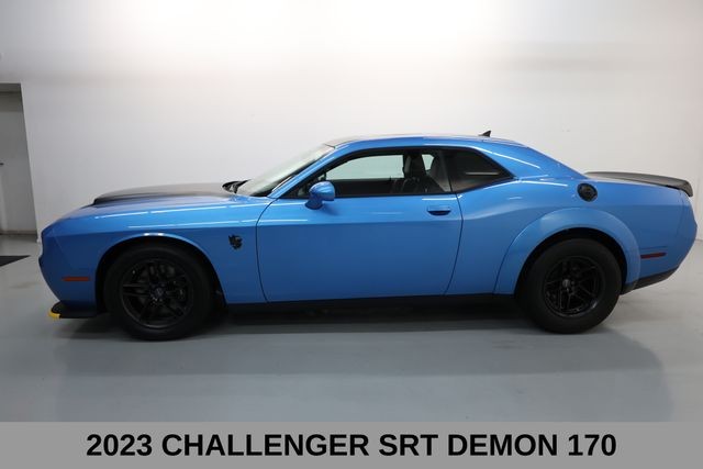 Dodge Challenger Vehicle Full-screen Gallery Image 04