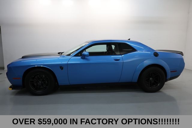 Dodge Challenger Vehicle Full-screen Gallery Image 16