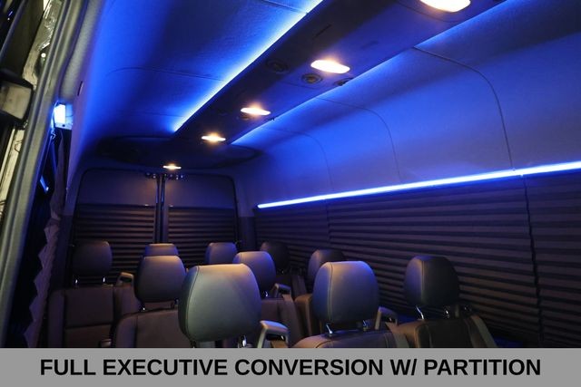 Mercedes-Benz Sprinter Passenger Van Vehicle Full-screen Gallery Image 05