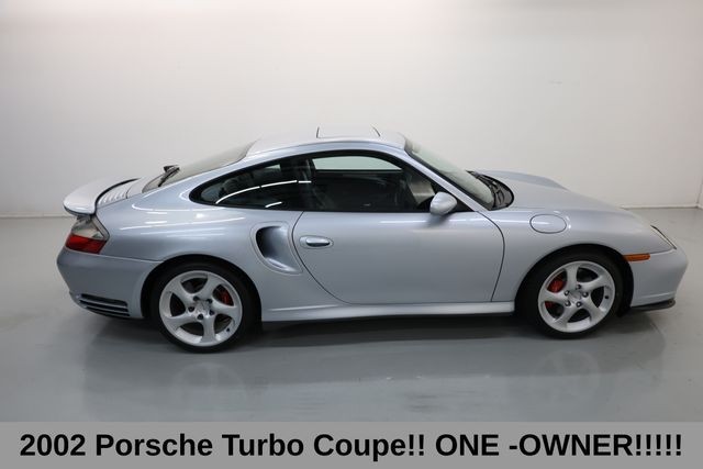Porsche 911 Carrera Vehicle Full-screen Gallery Image 04