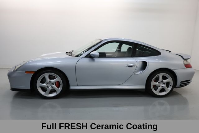 Porsche 911 Carrera Vehicle Full-screen Gallery Image 05