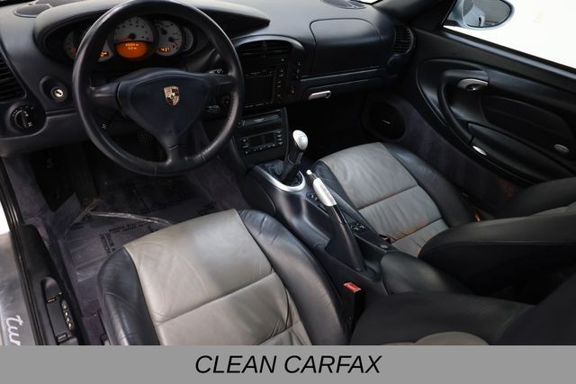 Porsche 911 Carrera Vehicle Full-screen Gallery Image 11