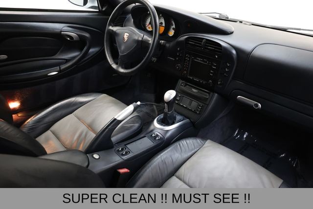 Porsche 911 Carrera Vehicle Full-screen Gallery Image 16