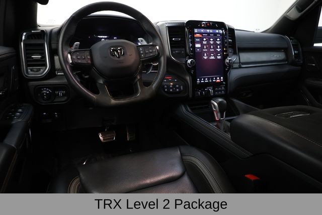 Ram 1500 Vehicle Full-screen Gallery Image 13