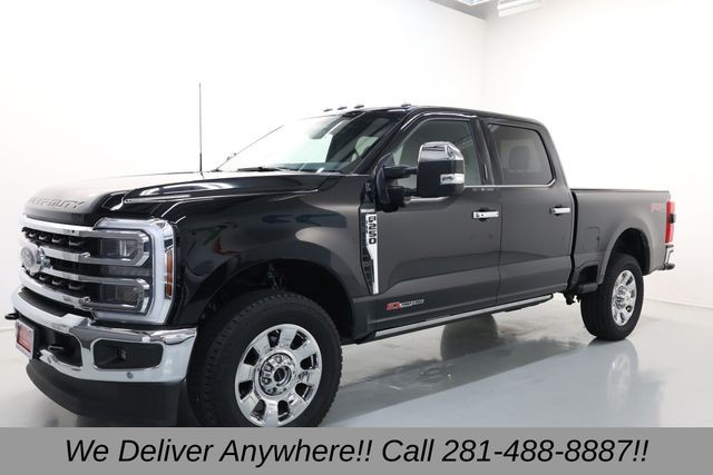 Ford Super Duty F-250 SRW Vehicle Full-screen Gallery Image 03