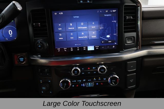 Ford Super Duty F-250 SRW Vehicle Full-screen Gallery Image 18
