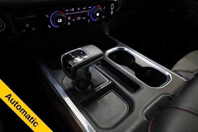 Chevrolet Silverado 1500 Vehicle Full-screen Gallery Image 24
