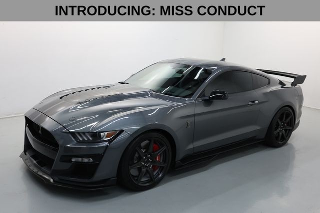 Ford Mustang Vehicle Full-screen Gallery Image 02