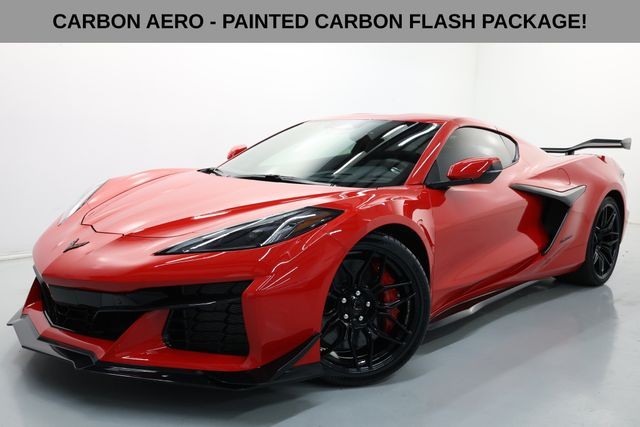 Chevrolet Corvette Vehicle Full-screen Gallery Image 12