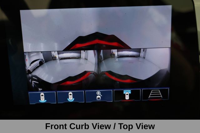 Chevrolet Corvette Vehicle Full-screen Gallery Image 22
