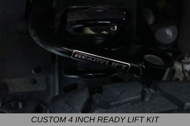 Ford Bronco Vehicle Full-screen Gallery Image 13