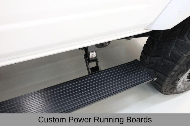 Ford Bronco Vehicle Full-screen Gallery Image 15