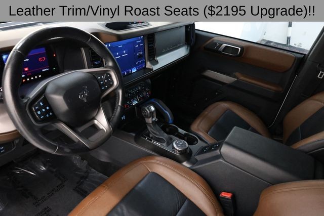 Ford Bronco Vehicle Full-screen Gallery Image 18